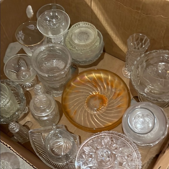 Unlisted Random Crystal, Glass, Pottery Run - Picture 3 of 3